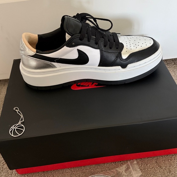 Jordan Air Jordan 1 Elevate Low SE - Picture 11 of 12